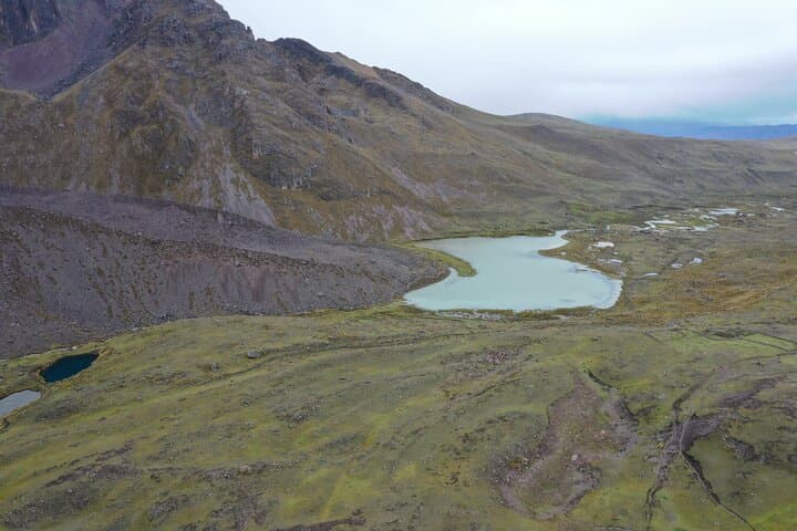 Full-Day Ausangate 7 Lakes Hike: Pacchanta Hot Springs & High-Andean Lakes photo 3