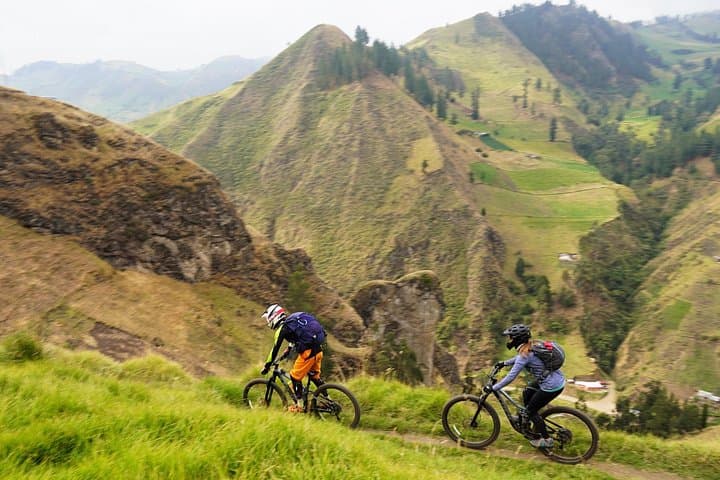 Ultimate Ecuador Mountain Biking Expedition — 9-Day Andes Downhills & Cultural Trails photo 6
