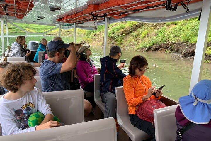 Arenal Lake Crossing: La Fortuna to Monteverde Private Shuttle & Boat photo 5