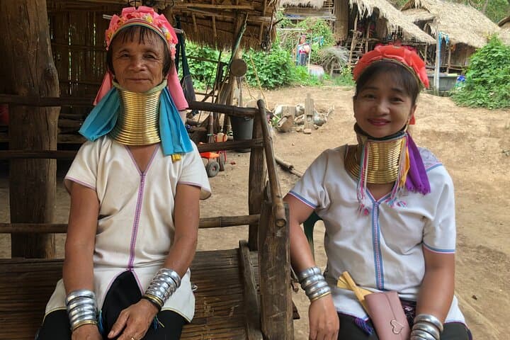 Half-Day Long Neck Hill Tribe & Elephant POOPOOPAPER Park Private Tour in Chiang Mai photo 2