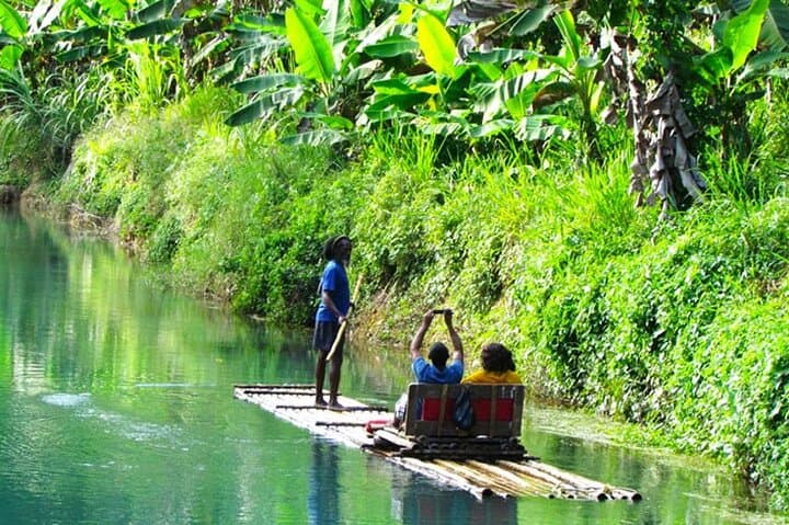 Martha Brae Bamboo Rafting from Montego Bay — 1-Hour Bamboo Raft River Tour photo 4