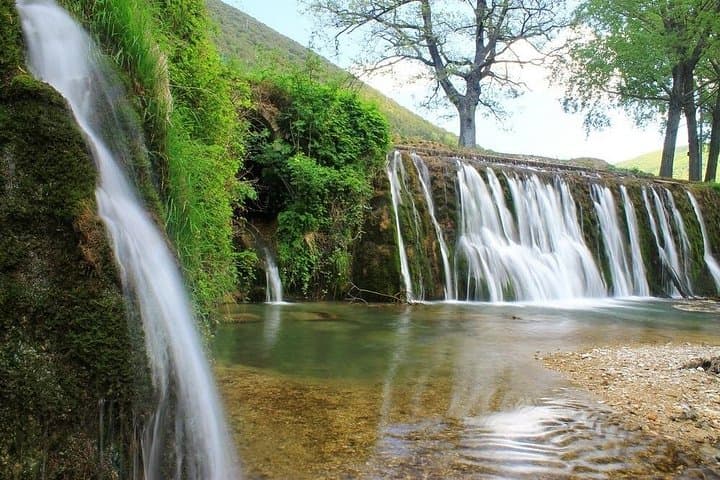 Hike to Rasiglia Waterfalls & Caves: Private Day Trek from Assisi
