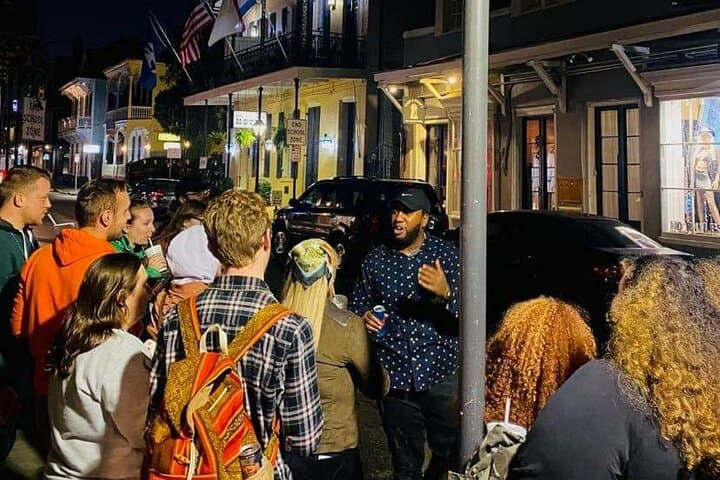 Night Stroll: New Orleans Ghost Tour & Haunted Pub Crawl with Free Shot photo 5