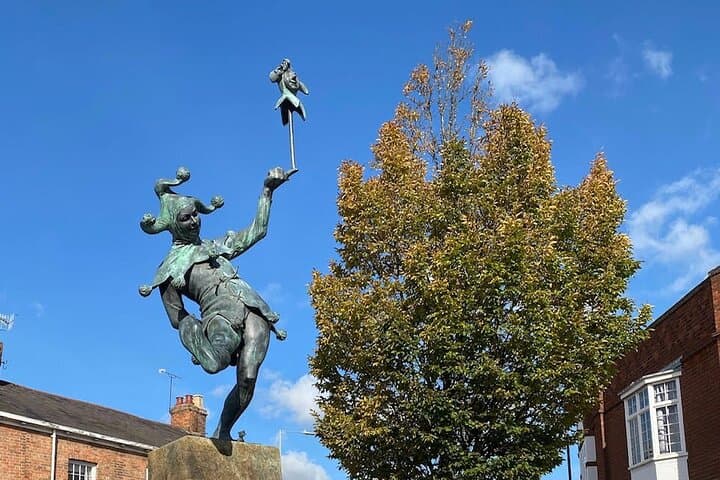 Self-Guided Shakespeare Walking Tour in Stratford-upon-Avon photo 2