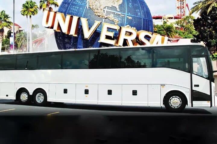 Miami to Orlando Theme Parks Transfer — Day Bus Service & Planning Guide photo 2