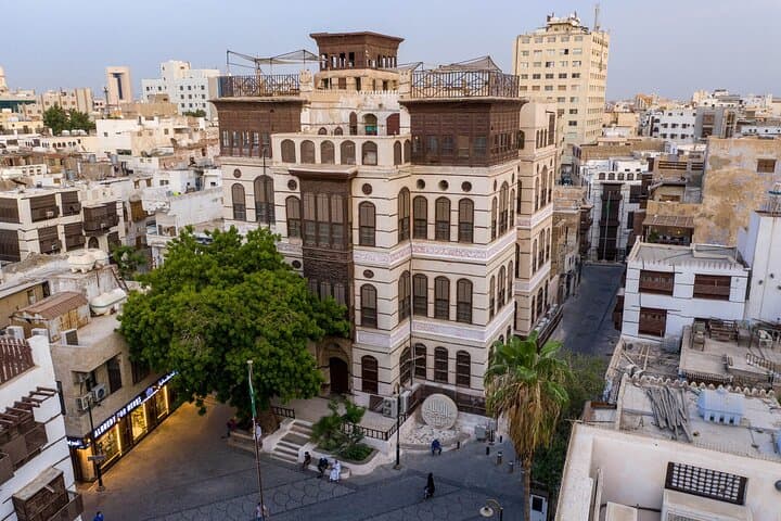 Walking Al-Balad: Half-Day Traditional Jeddah City Tour
