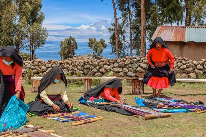 Overnight on Taquile: 2-Day Uros Islands Homestay from Puno