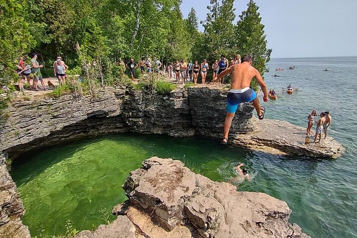 Discover Door County: A Full-Day Tour from Sturgeon Bay to Death's Door