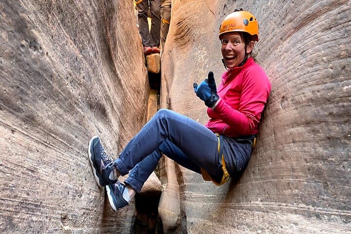 Private Moab Canyoneering Day Tour: 5–7 Hour Rappels, Slots & Slickrock photo 3