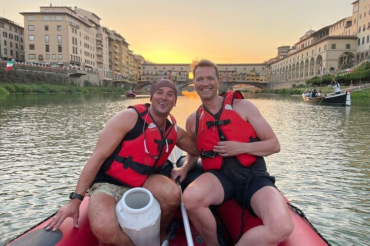 Florence Soft Rafting on the Arno: Ponte Vecchio Aperitif Cruise