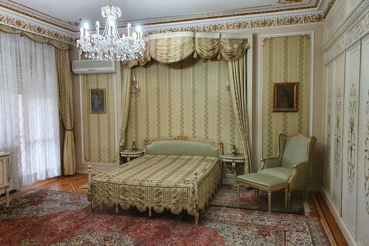 Private Bucharest Tour: Ceausescu Residence, National Village Museum & Dracula's Grave photo 6