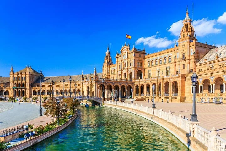 Seville Scavenger Hunt: Self-Guided Audio Walking Tour of Historic Highlights photo 3