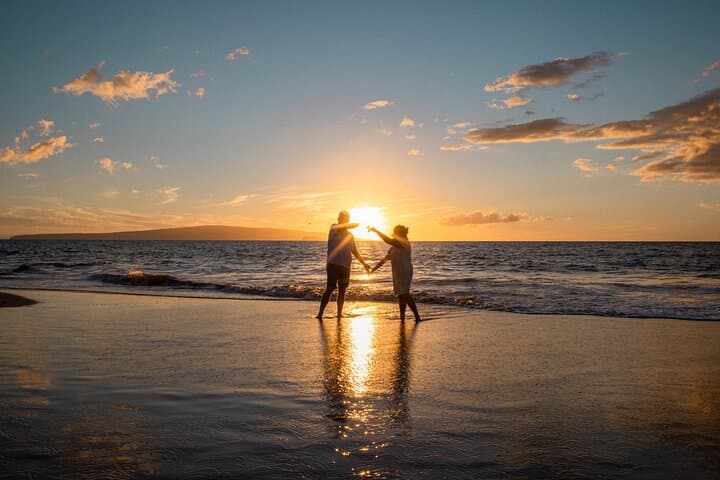 Capture Maui: Private Professional Photo Shoots on Beach, Overlook & Waterfall photo 6
