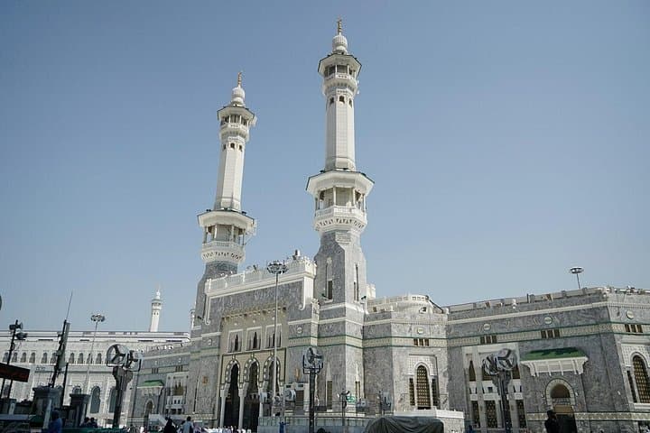 Full-Day Mecca Tour from Jeddah: Holy Sites, Wadi Fatimah & Kiswah Exhibit photo 4