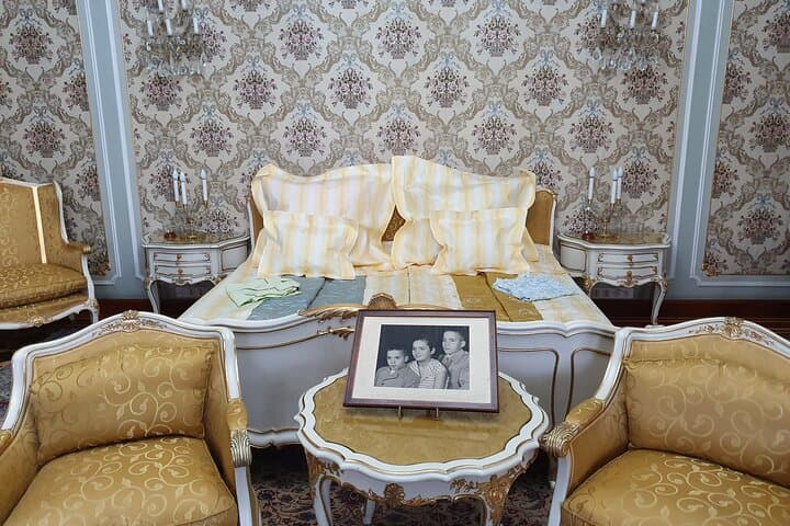 Bucharest Ceausescu Communism & Dracula's Grave Private Tour — 10-Hour Guided Experience photo 6