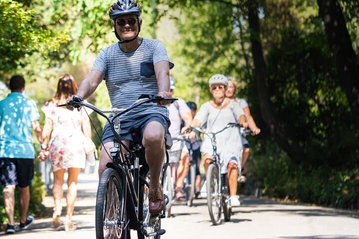 Explore Nice by E-Bike: Promenade to Cap-Ferrat on a Pedego Rental photo 6