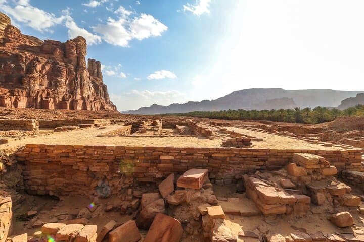 Half-Day Dadan & Jabal Ikmah Tour: Explore AlUla’s Ancient Inscriptions and Desert Canyons photo 5