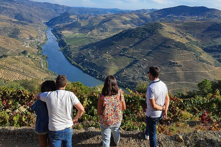 Private Douro Valley 4x4 Tour with Wine Tasting & Douro River Cruise photo 4