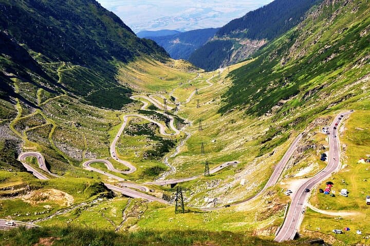 Transfagarasan Road: Private Day Trip from Bucharest to Bâlea Lake & Vidraru Dam photo 2