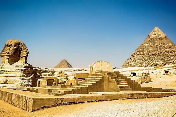 Private Pyramids Tour Cairo — Giza Plateau, Egyptian Museum & Nile Lunch photo 6