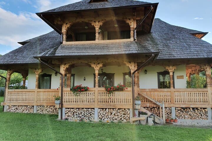 4-Day Private Tour: Castles, Carpathians & Medieval Towns of Romania photo 4