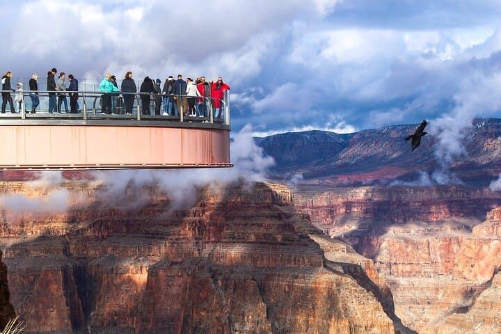 Explore Grand Canyon West & Hoover Dam: Scenic Tour with Skywalk Experience