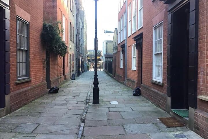 Secrets of Spitalfields: Private Walking Tour Through London's East End photo 4