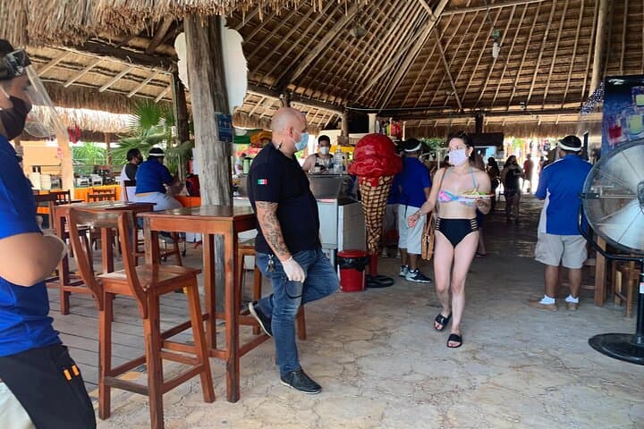 Sunset Yacht & Snorkel to Isla Mujeres with Beach Club Access photo 6
