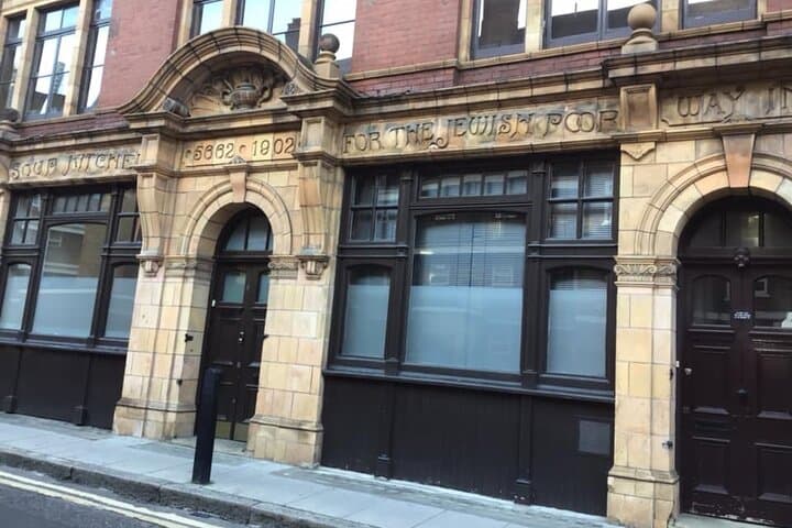 London’s Millennia of Medical Progress: Private Medical History Walking Tour photo 5