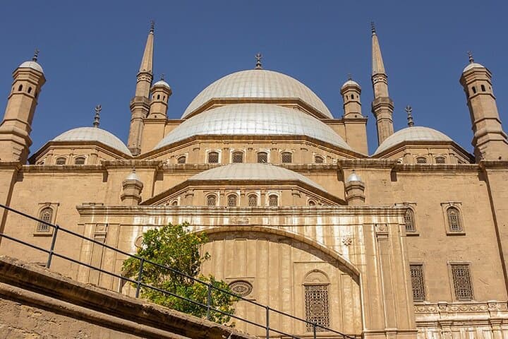 Two-Day Cairo Escape: Giza Pyramids, Egyptian Museum & Historic Cairo from Hurghada photo 3