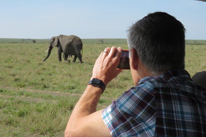 Budget Safari: 5-Day Masai Mara, Lake Nakuru & Hell's Gate from Nairobi