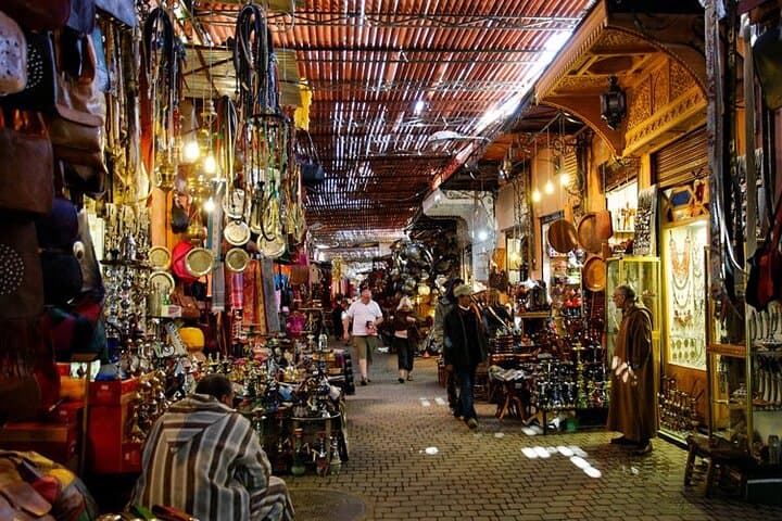 Explore Marrakech Souks: Half-Day Guided Walking Tour of the Medina