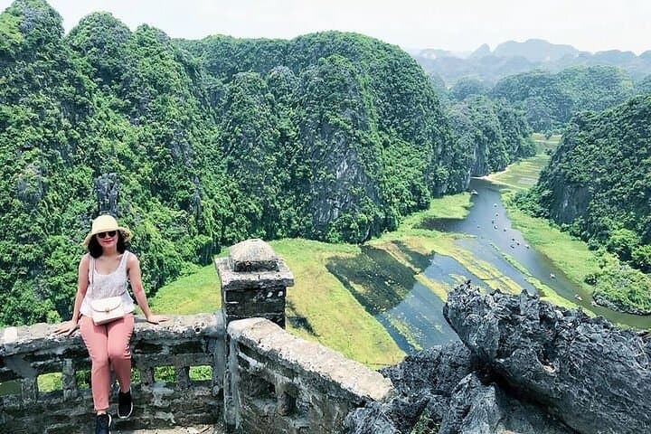 Tam Coc, Trang An & Mua Cave: Full-Day Tour from Hanoi to Hoa Lu photo 4