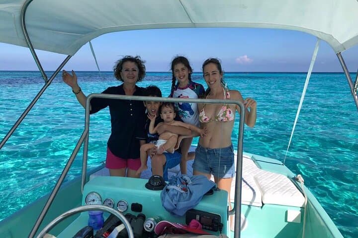 Private Boat Ride Through Cancun's Nichupté Lagoon & Bay — 2-Hour Sightseeing Charter