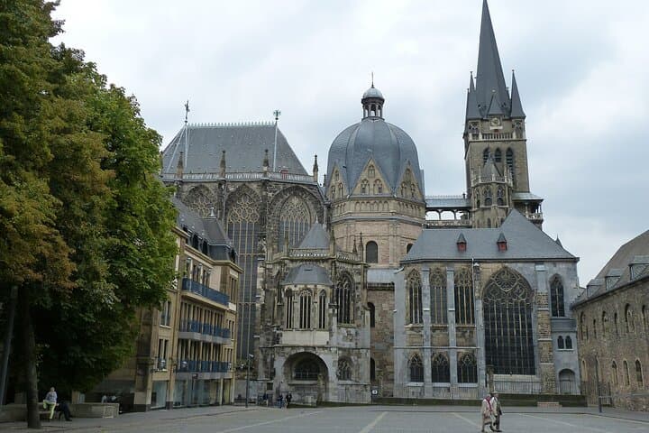 Self-Guided Aachen City Game: Interactive Scavenger Hunt & Walking Tour photo 6