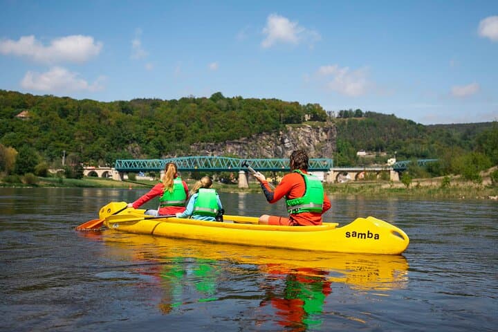 Canoe the Elbe and Cycle Back: Děčín to Schmilka 15km photo 2