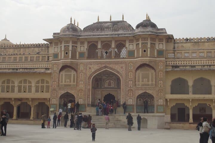 Discover Rajasthan: Jaipur, Pushkar & Udaipur 6-Day Cultural Tour photo 6