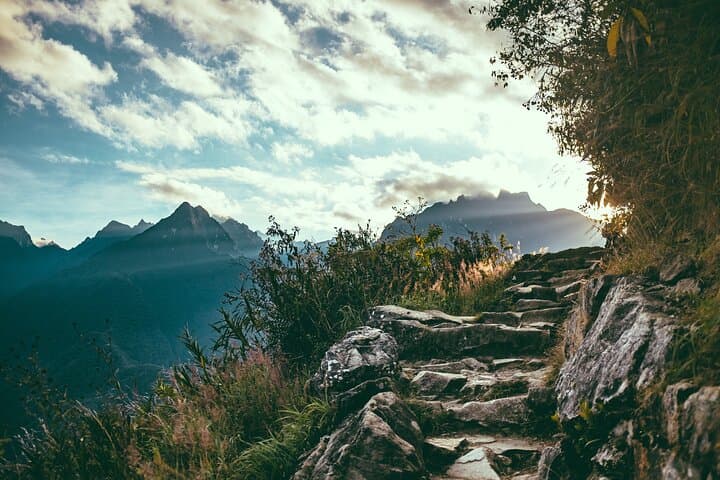 4-Day Inca Trail Trek to Machu Picchu with Transfers from Cusco photo 2