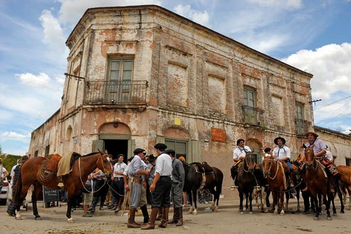 Gaucho Day Trip to San Antonio de Areco & Estancia El Ombu — Horseback, Asado and Folklore