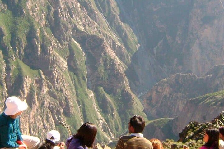 Full-Day Colca Canyon Tour from Arequipa: Cruz del Cóndor & Hot Springs photo 2