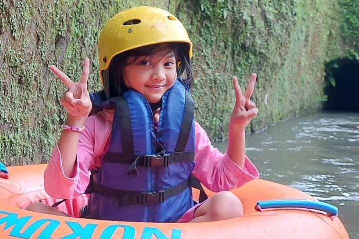 Full-Day Ubud Tour and River Tubing Adventure — Monkey Forest, Celuk & Rice-Field Views photo 3