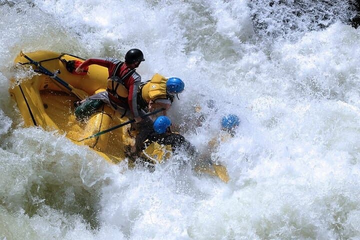 Tenorio River Whitewater Rafting from Liberia — Class III–IV Adventures in Guanacaste photo 3