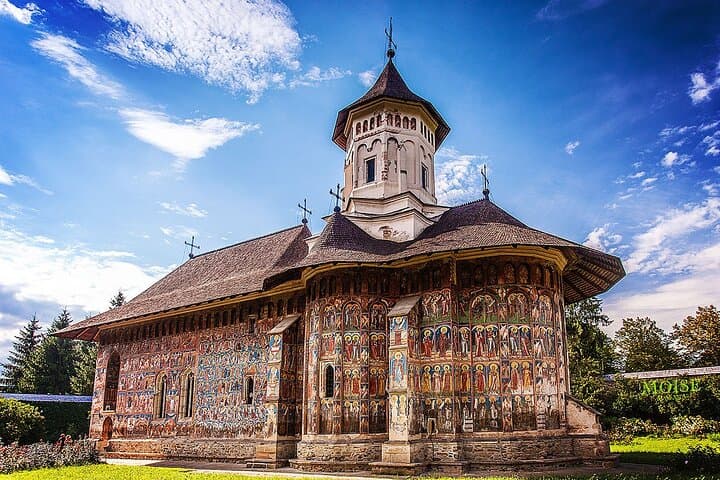 7-Day Private Romania Tour from Bucharest — Castles, Monasteries & Danube Gorges photo 4