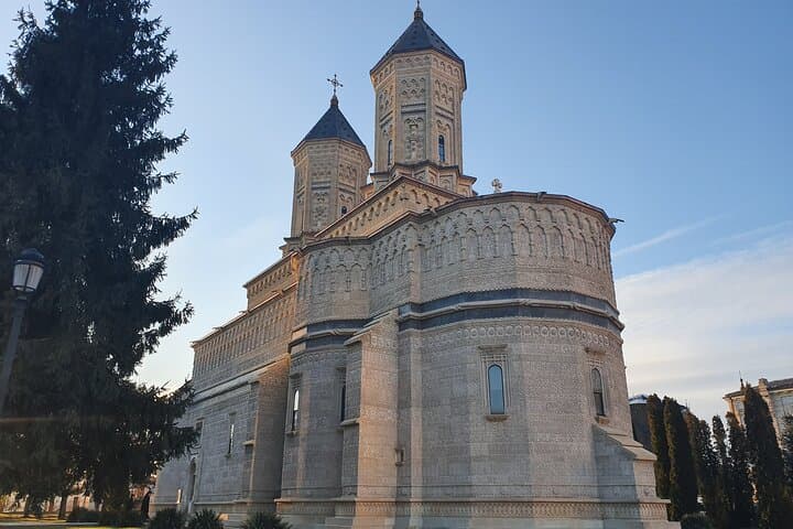 8-Day Guided Tour in Romania from Bucharest: Castles, Carpathians & Painted Monasteries photo 4