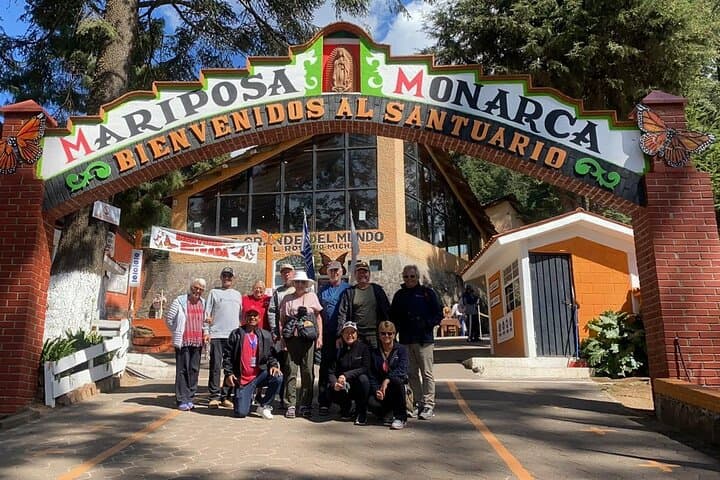 3-Day Guided Monarch Butterfly Experience in Michoacán: Angangueo & Pátzcuaro