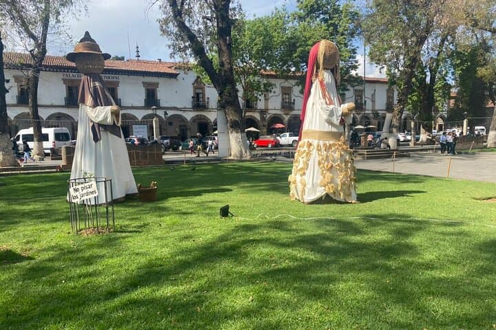 3-Day Guided Monarch Butterfly Experience in Michoacán: Angangueo & Pátzcuaro photo 4
