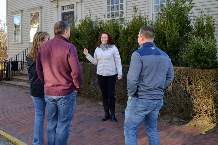 Private Downtown Newport Walking Tour: Harbor History & Hidden Streets