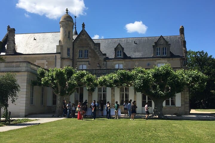 Discover Médoc: Private Half-Day Tour of 1855 Classified Châteaux photo 4