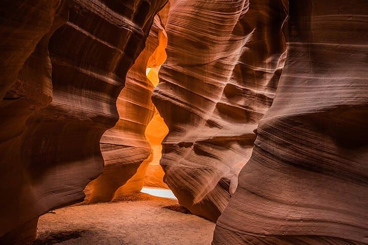 Antelope Canyon X & Horseshoe Bend Day Tour from Sedona and Flagstaff