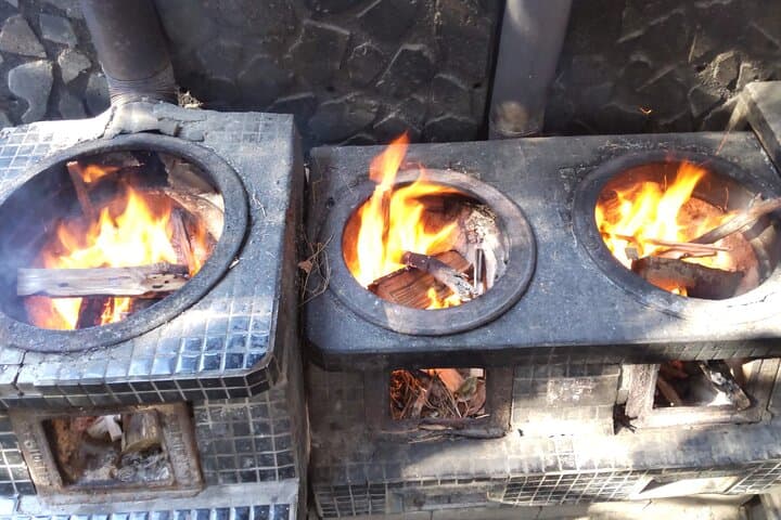 Sakushima Rustic Life Experience: Kamado Cooking, Wood‑Chopping & Art Walks photo 4